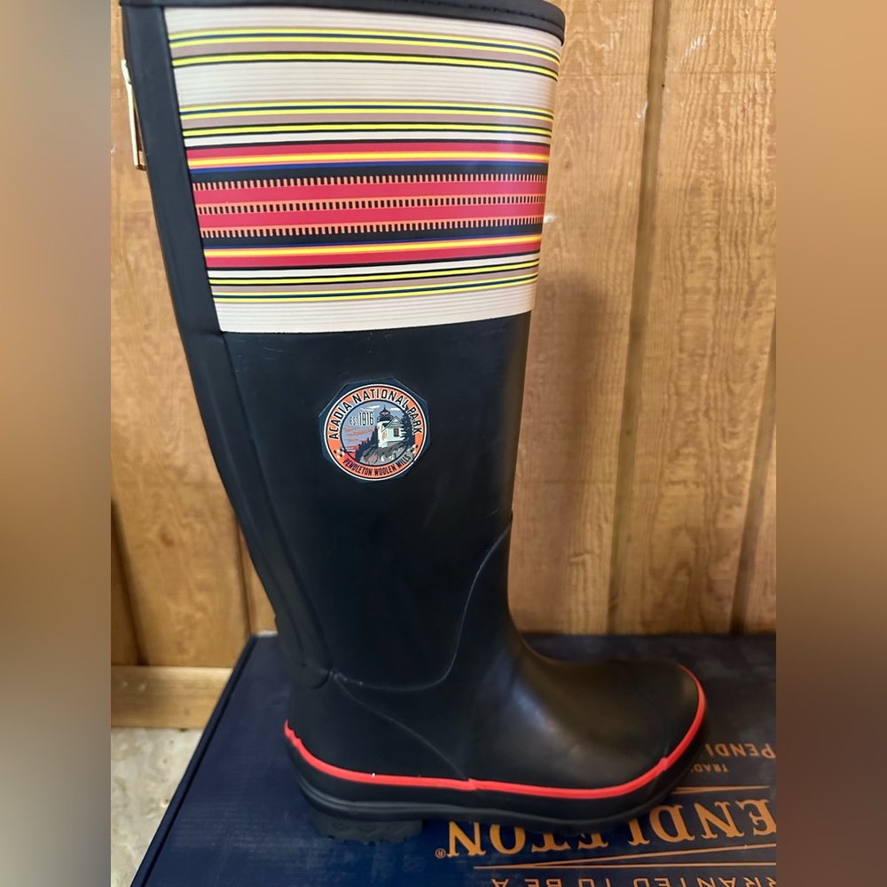 PENDLETON LIMITED EDITION ACADIA NATIONAL PARK TALL BOOT: BLACK: NIB: SZ 5